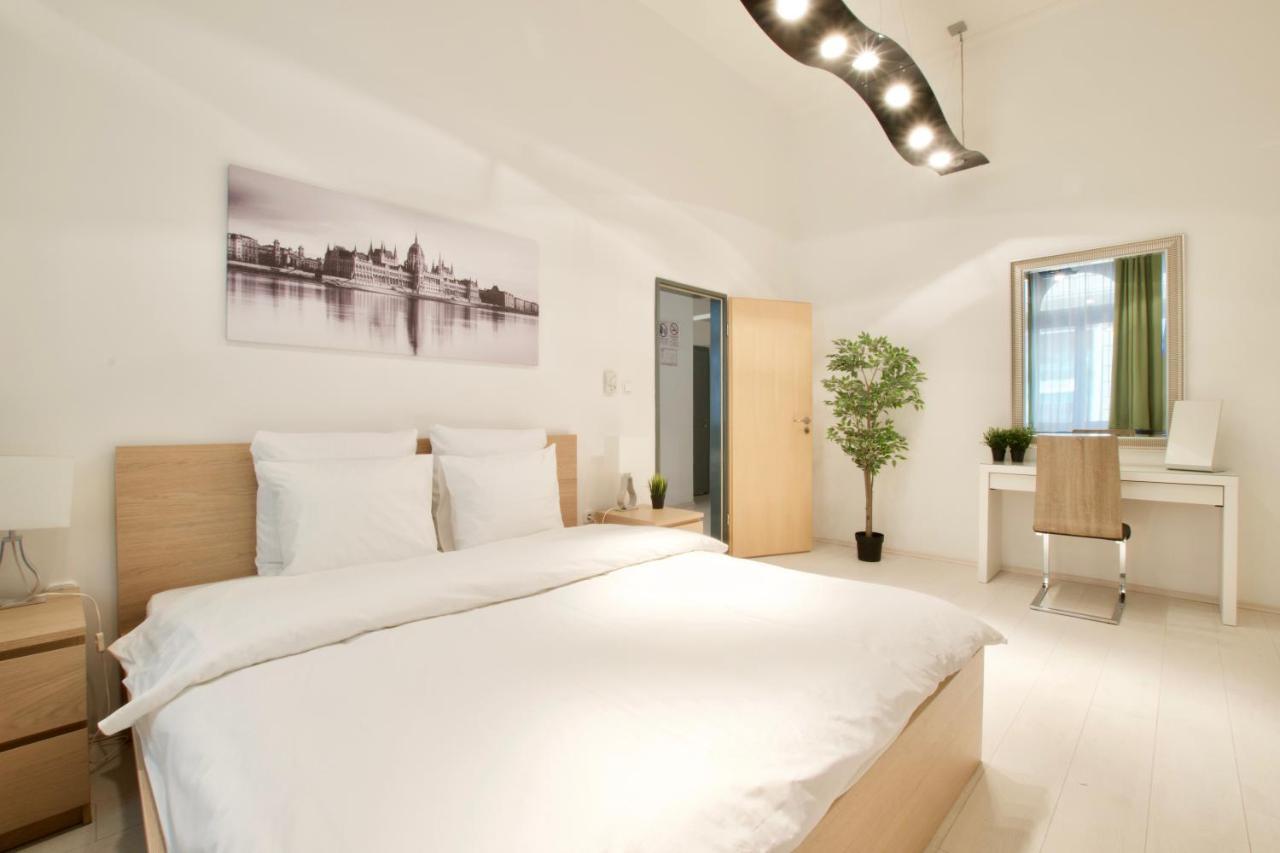 St. King 1 By Hi5 Apartments Budapest Exterior foto