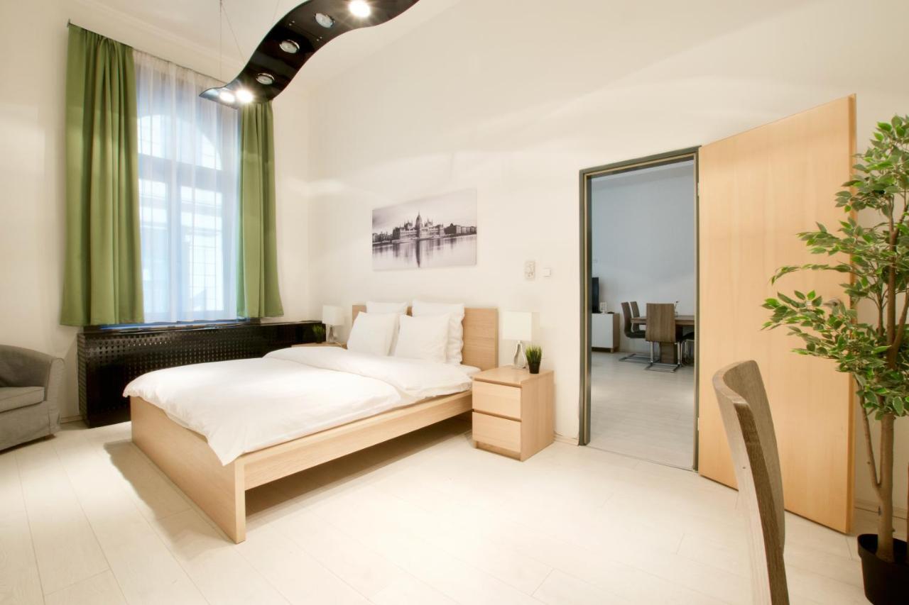 St. King 1 By Hi5 Apartments Budapest Exterior foto